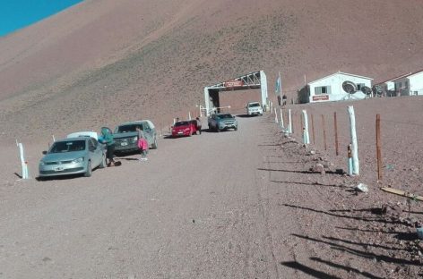 Por la crisis política en Chile, suspenden apertura del Paso Pircas Negras