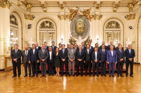 Quintela busca destrabar $1.600 millones en Nación