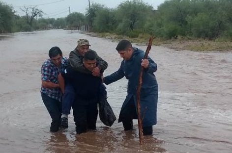 Temporal afectó a Catuna: varias familias fueron evacuadas