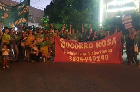 Aborto Legal. La Rioja tuvo su marcha de pañuelos verdes