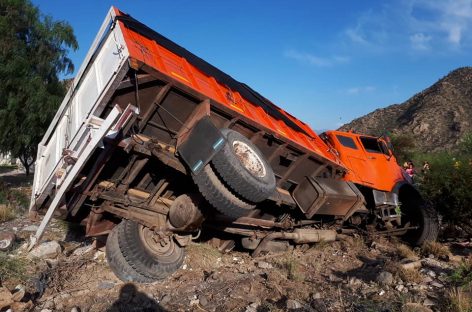 Chilecito. Camión sin frenos no causó tragedia de milagro