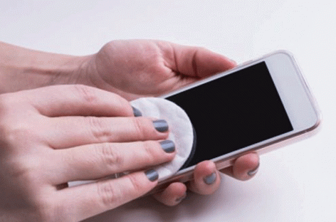 Por el coronavirus, recomiendan desinfectar el celular: como hacerlo