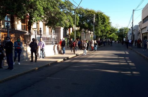 CORONAVIRUS. LA NECESIDAD SE LLEVÓ POR DELANTE LA CUARENTENA