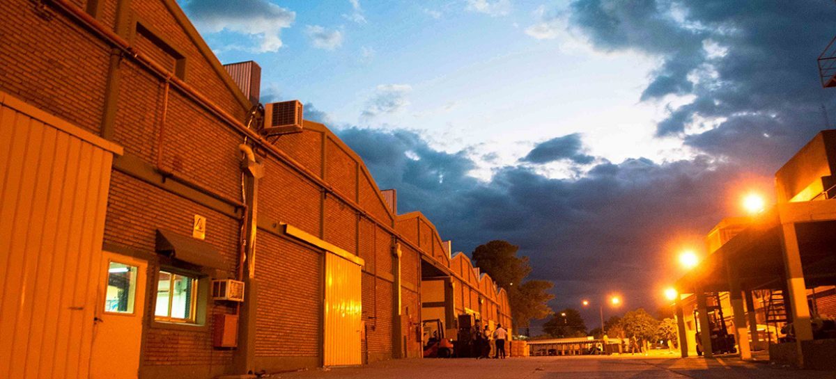 CORONAVIRUS. TEXTILES ACUERDAN SUMA FIJA EN LUGAR DEL SUELDO