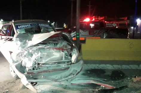 VIOLENTO CHOQUE ENTRE UN REMIS Y UN CAMIÓN: UN HERIDO