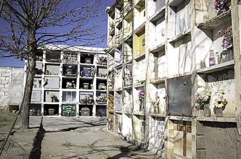 EL CEMENTERIO CAPITALINO ‘EL SALVADOR’ ESTÁ COLAPSADO