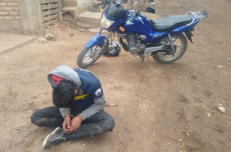INTENTÓ ROBAR UNA MOTO, LO ATRAPARON Y LO GOLPEARON