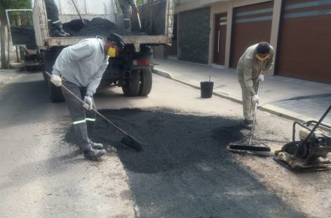 CAPITAL. MUNICIPIO LANZÓ PLAN DE BACHEO CON FONDOS PROPIOS