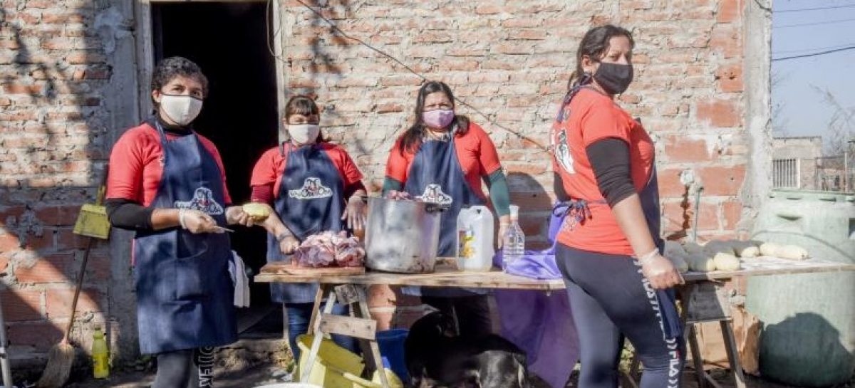 10 MIL PERSONAS COMEN A DIARIO CON AYUDA DEL ESTADO RIOJANO