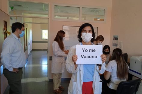 COVID. LA RIOJA DIO INICIO AL PROCESO DE VACUNACIÓN CON PERSONAL DE SALUD