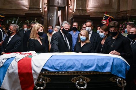 ALBERTO FERNÁNDEZ SOBRE MENEM: «LO QUE MÁS RESCATO DE ÉL FUE SU FORTALEZA DEMOCRÁTICA»