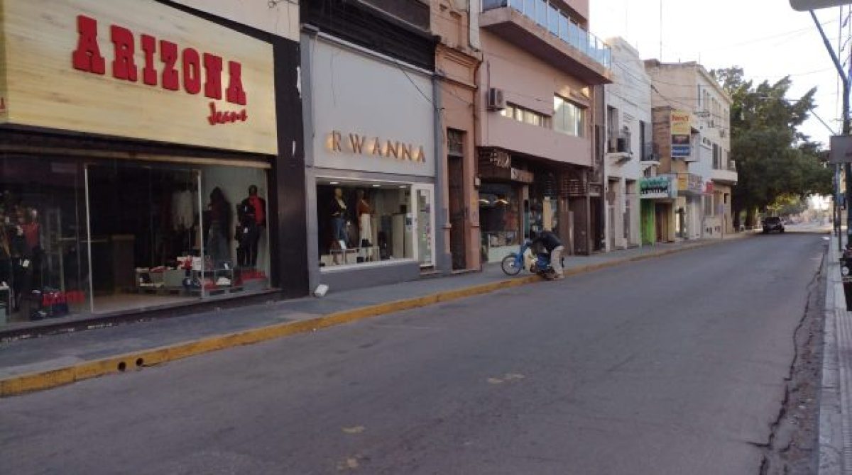 CENTRO COMERCIAL Y SU PREOCUPACIÓN POR LA OLA DE CIERRE DE COMERCIOS
