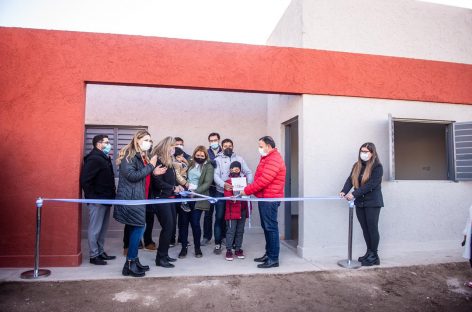 PLAN ANGELELLI. 16 FAMILIAS ACCEDIERON AL SUEÑO DE LA CASA PROPIA