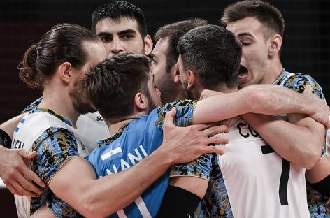 TOKIO 2020. LA SELECCIÓN DE VOLEY JUGÓ UN PARTIDO HISTÓRICO Y ESTÁ EN SEMIS