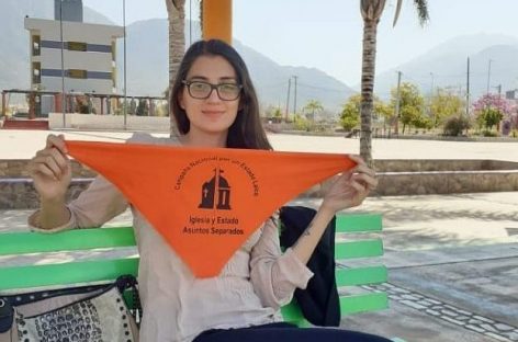 DOCENTE EXIGE JUSTICIA TRAS DENUNCIAR QUE LA ECHARON POR «FEMINISTA»