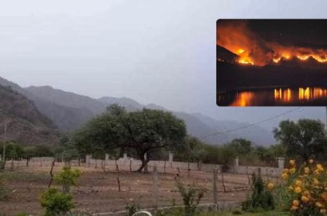 POSITIVO. LLOVIÓ EN CHAMICAL Y SE LOGRÓ EXTINGUIR EL INCENDIO FORESTAL