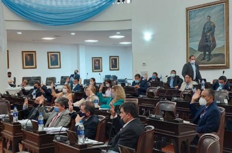 AUTORIZAN TOMAR DEUDA POR HASTA MIL MILLONES PARA INVERTIR EN SAPEM