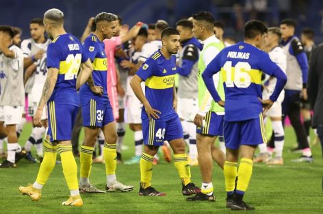 VELEZ VENCIÓ A BOCA Y LO ALEJÓ DE LA PELEA POR EL CAMPEONATO ARGENTINO