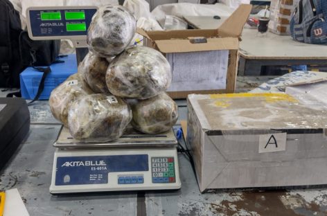 INCAUTAN 4 KILOS DE DROGA EN UNA ENCOMIENDA QUE LLEGÓ POR CORREO