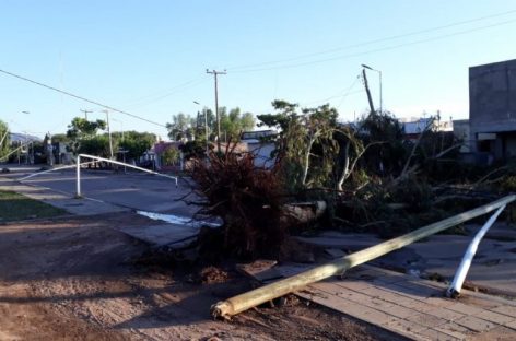 CLIMA. FUERTE TEMPORAL HIZO ESTRAGOS EN LA LOCALIDAD DE CHEPES