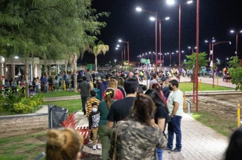 RIOJANOS SE SUMARON MASIVAMENTE A LA ‘NOCHE DE LAS VACUNAS’