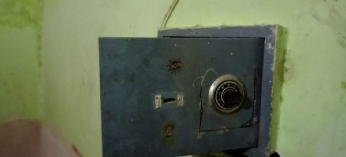 ROBAN MILLÓN Y MEDIO DE PESOS EN UNA VIVIENDA: ROMPIERON LA PARED
