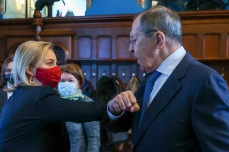 RUSIA INICIÓ EJERCICIOS MILITARES Y CRECE LA TENSIÓN CON UCRANIA