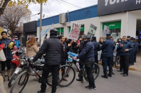 «EL DERECHO A HUELGA ES POSESIÓN DE LAS ASOCIACIONES GREMIALES»