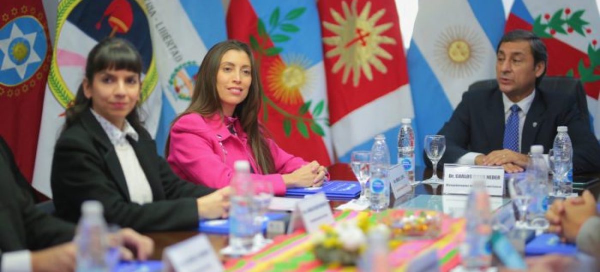 FLORENCIA LÓPEZ: «NO ES MOMENTO DE HABLAR DE CANDIDATURAS»