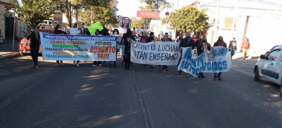 EL GOBIERNO HARÁ NUEVA PROPUESTA SALARIAL A PROFESIONALES DE LA SALUD