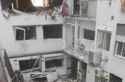EXPLOTÓ UN EDIFICIO EN MONTEVIDEO Y HAY HERIDOS DE GRAVEDAD