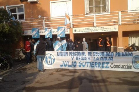AMENAZAN CON TOMAR LA SECRETARÍA DE TRABAJO: ES EL GREMIO UPSAP