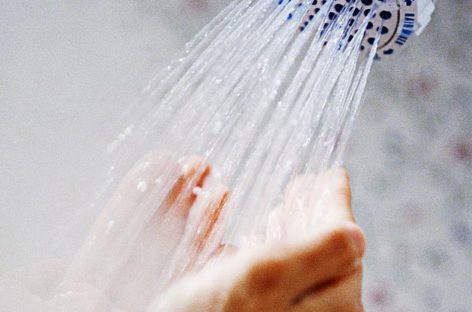 EL CONSUMO DE AGUA PROMEDIO FAMILIAR EN LA RIOJA ES HASTA EL DOBLE DE LO RECOMENDADO