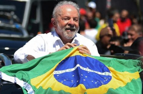 LULA PRESIDENTE: «EL COMPROMISO ES TERMINAR CON EL HAMBRE OTRA VEZ»