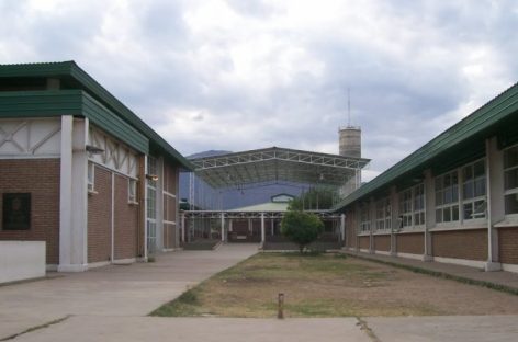 DENUNCIAN VIOLENCIA LABORAL Y DE GÉNERO EN EL COLEGIO PREUNIVERSITARIO