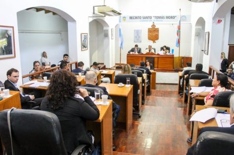 CAPITAL. INSISTEN QUE LA ADJUDICACIÓN DEL ESTACIONAMIENTO MEDIDO FUE IRREGULAR