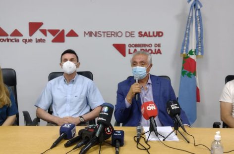 «LOS CASOS DE COVID VAN A SEGUIR EN AUMENTO», ALERTÓ EL MINISTRO VERGARA
