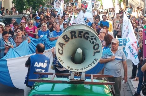 AMP DESAFÍA A EDUCACIÓN Y EXTIENDE EL PARO DOCENTE HASTA EL JUEVES PRÓXIMO INCLUIDO. HABRÁ DESCUENTOS