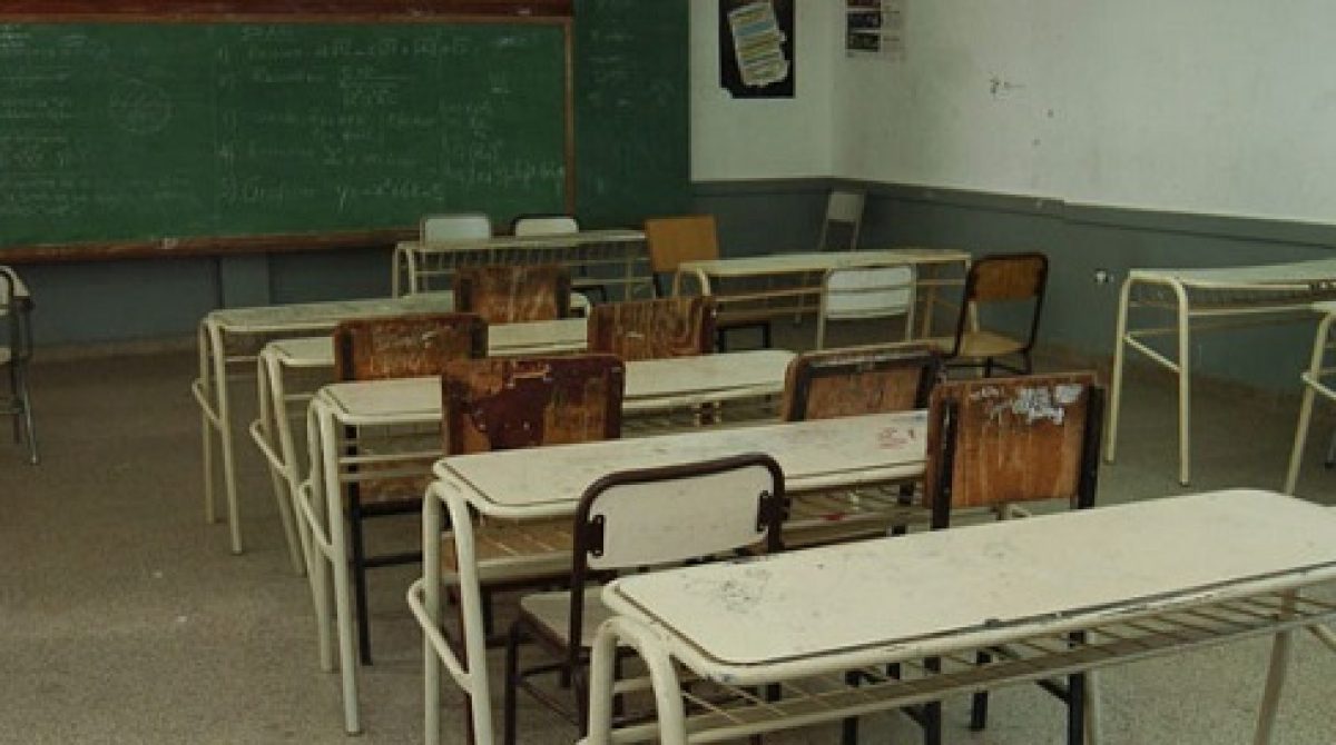 UN AMP SIN PODER DE FUEGO, AMENAZA CON PARO DOCENTE TRAS EL RECESO