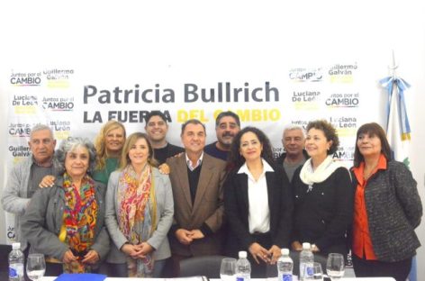 EX CANDIDATA A INTENDENTA LIBERTARIA SE ALINEÓ A GALVÁN Y ESTALLÓ LA INTERNA EN LA UCR