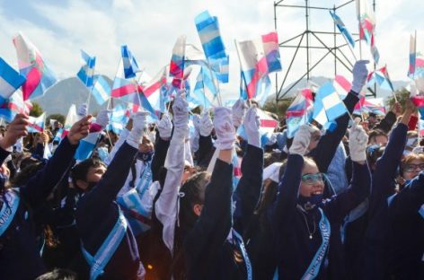 CERCA DE 7.000 ESTUDIANTES PROMETERÁN LEALTAD A LA BANDERA