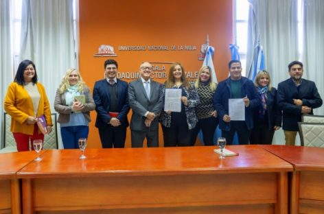 UNLAR. ALICIA LUNA DISPARÓ MUNICIÓN GRUESA TRAS CELEBRAR APERTURA DE CONCURSOS NO DOCENTES