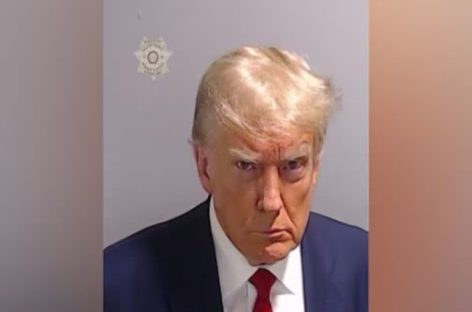 EEUU. DONALD TRUMP FUE FICHADO CON FOTO EN CÁRCEL DE ATLANTA POR CONSPIRACIÓN ELECTORAL