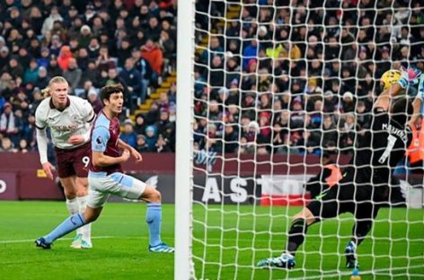 ASTON VILLA VENCIÓ AL CITY CON UNA TREMENDA DOBLE ATAJADA DE «DIBU» MARTÍNEZ