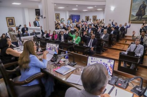 LA RIOJA YA PUEDE EMITIR CUASI MONEDA POR $22.500 MILLONES