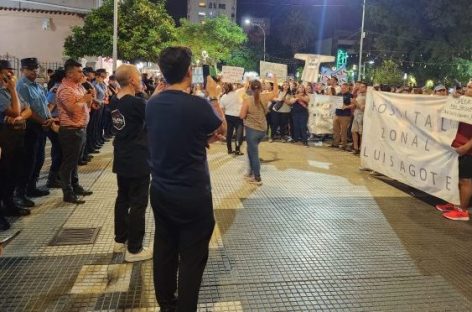 EL SECTOR SALUD PRESIONA POR UN AUMENTO DIFERENCIAL CON PROTESTAS
