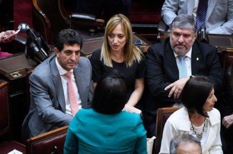 MOVILIDAD JUBILATORIA. «ESTAFA MORAL ES DARLE $100 MIL MILLONES A LA SIDE»
