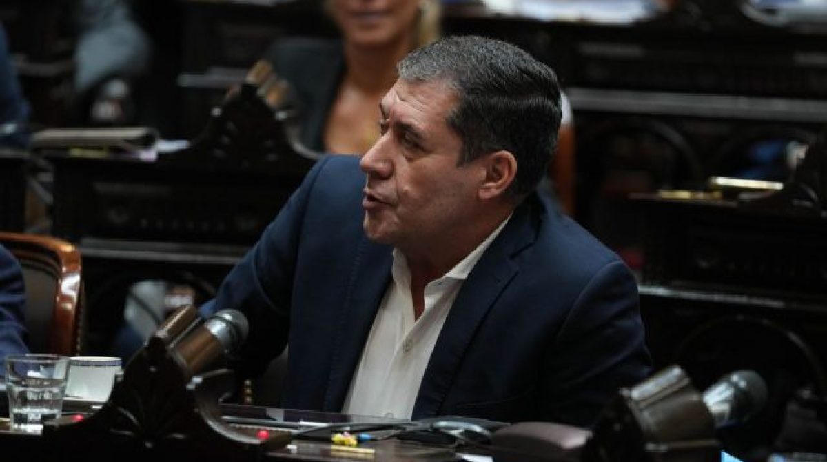 PJ. CASAS PIDIÓ INTERNAS ABIERTAS TANTO A NIVEL NACIONAL COMO LOCAL PARA 2027