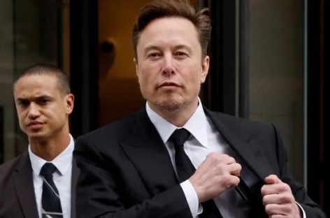 ELON MUSK PREDICE QUE EN DOS AÑOS LA IA SUPERARÁ AL SER HUMANO MÁS INTELIGENTE