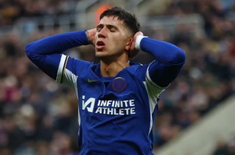 LA CRUDA REFLEXIÓN DE ENZO FERNÁNDEZ SOBRE SU NIVEL EN MEDIO DE LAS CRÍTICAS AL CHELSEA